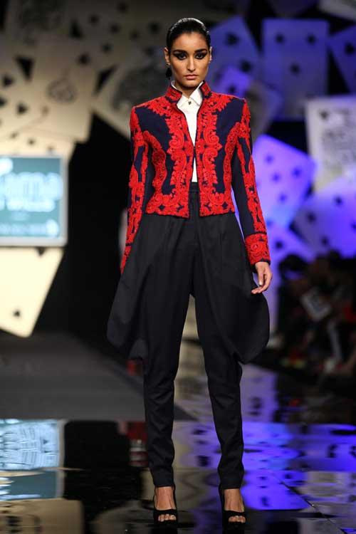 Wills Fashion Week: Pankaj & Nidhi