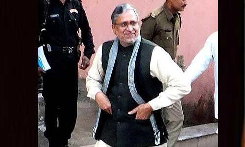 Giriraj's statement irresponsible: Sushil Modi