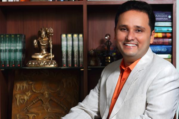 Judge me by my karma: Amish Tripathi 