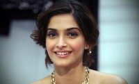 My father is my hero: Sonam Kapoor