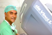 Meet the Robotic Surgeons who help cut flab