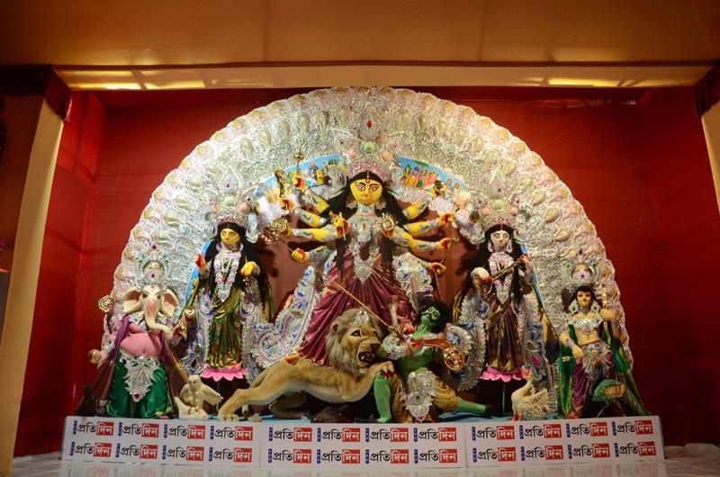 Kolkata celebrates Durga Puja: Glimpses of the Best