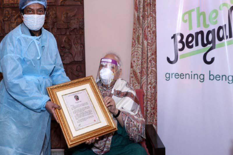 Sunil Gangopadhyay Memorial Award conferred on Buddhadev Guha and Sanjib Chattopadhyay