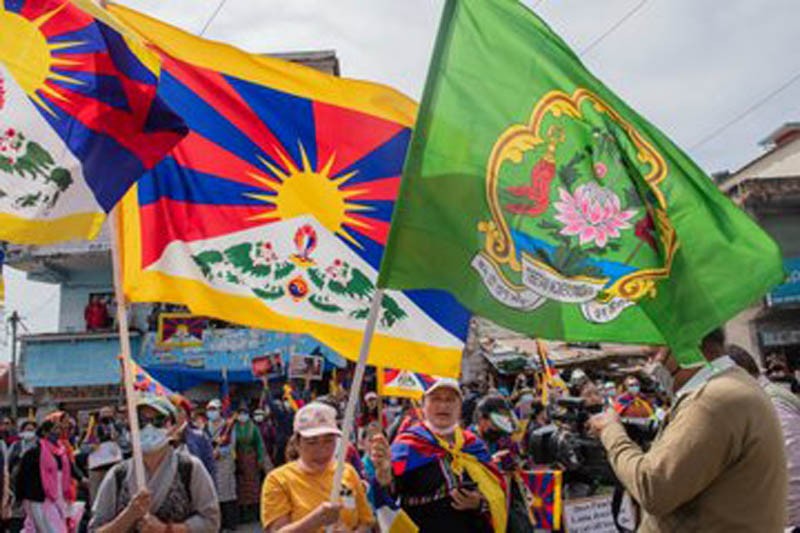 Chinas national day: Tibetans demonstrate in New Delhi