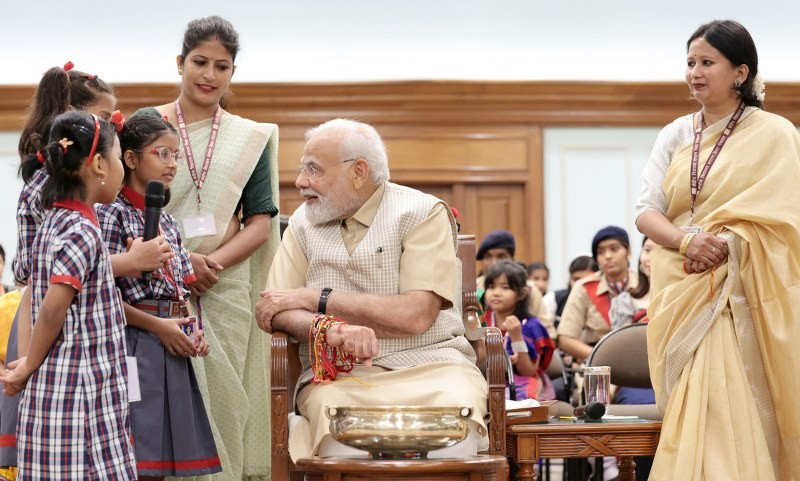 Narendra Modi celebrates Rakhi with children