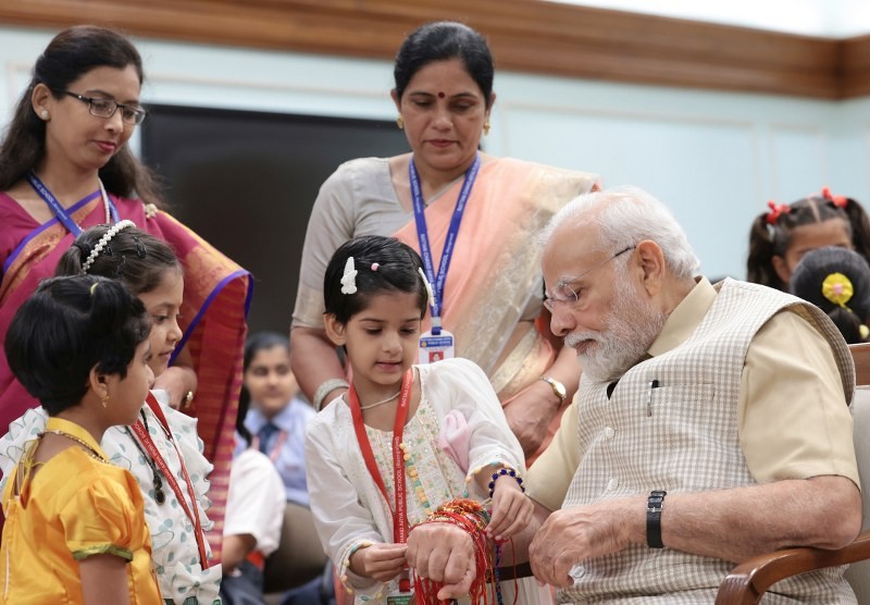 Narendra Modi celebrates Rakhi with children