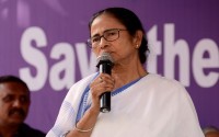 Mamata to hold two-day dharna from Mar 29 protesting against Modi govt