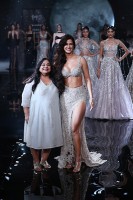 India Couture Week: Disha Patani scorches the ramp for designer Dolly J