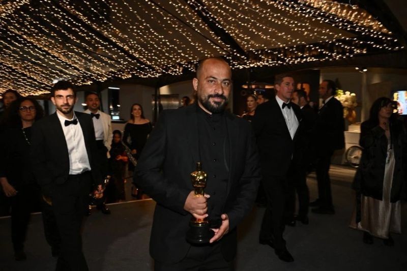 Oscar-winning Palestinian filmmaker Hamdan Ballal attacked, arrested In West Bank, claims co-directors Oscar-winning Palestinian filmmaker Hamdan Ballal attacked, arrested In West Bank, claims co-directors