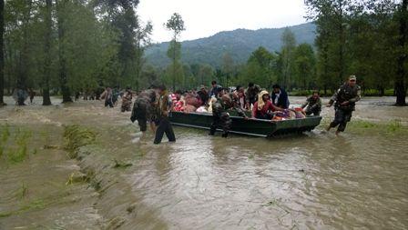 More than 96000 rescued, thousands still stranded