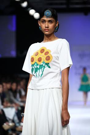 Surendri by Yogesh Chaudhary showcased at LFW