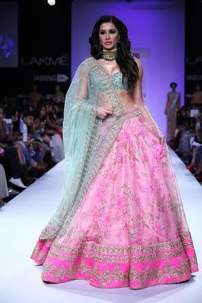 Nargis Fakhri walks for Anushree Reddy at Lakme Fashion Week