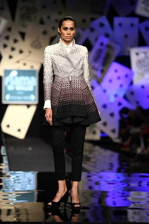 Wills Fashion Week: Pankaj & Nidhi