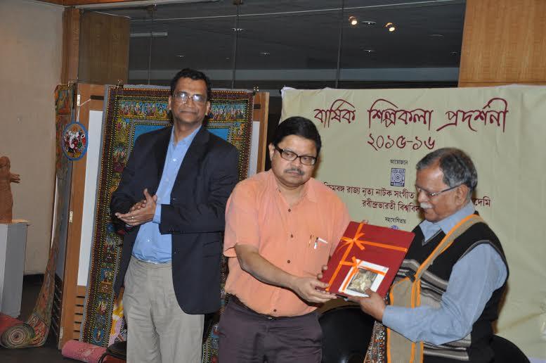 7-day art show of Rabindra Bharati University wing underway in Kolkata