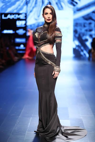 Malaika Arora, Riteish walk down Lakm Fashion Week Winter ramp