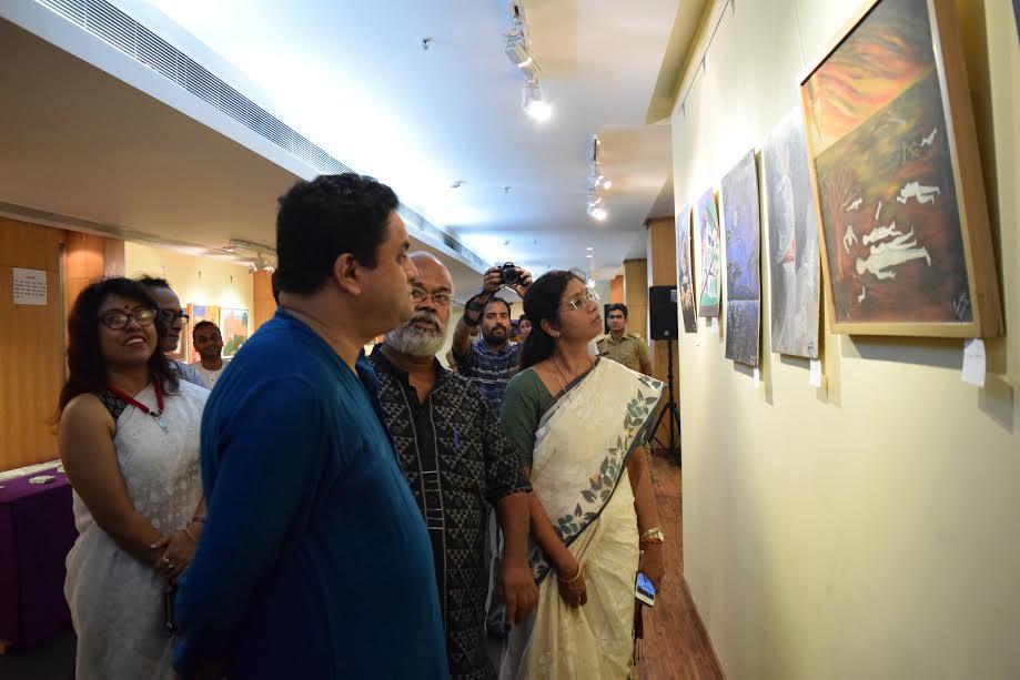 pHREEDOM4EVER organises painting exhibition by inmates of correctional home