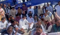 Pawan Khera 'deplaned' from flight, claims Congress