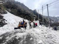 Avalanche near Sikkim's Nathu La mountain pass leaves 7 people killed