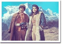 Zeenat Aman makes fans wait to know her 'first and only misunderstanding' with Dev Anand