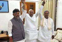 Congress announces Siddaramaiah as Karnataka CM, DK Shivakumar his deputy