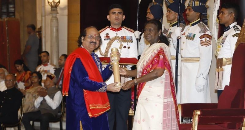 'Feels like a tonic in my musical pursuits': Flute virtuoso Pandit Ronu Majumdar receives Padma Shri 'Feels like a tonic in my musical pursuits': Flute virtuoso Pandit Ronu Majumdar receives Padma Shri