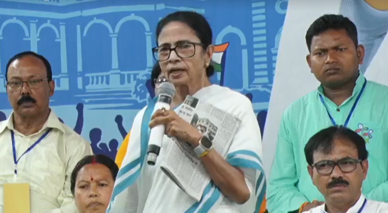 Mamata blames AIMIM, ISF, Congress, BJP for Malda hostage incident; takes credit for masterminds arrest