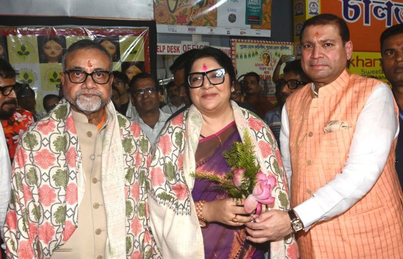 Manicktala Chaltabagan Lohapatty Durga Puja Committee wins numerous Awards as Nishan theme captures hearts
